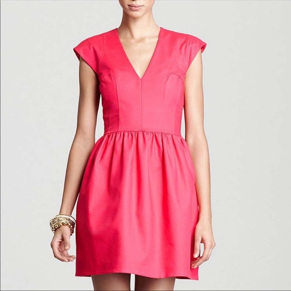 ♥️🆕 French Connection Cap Sleeve Dress